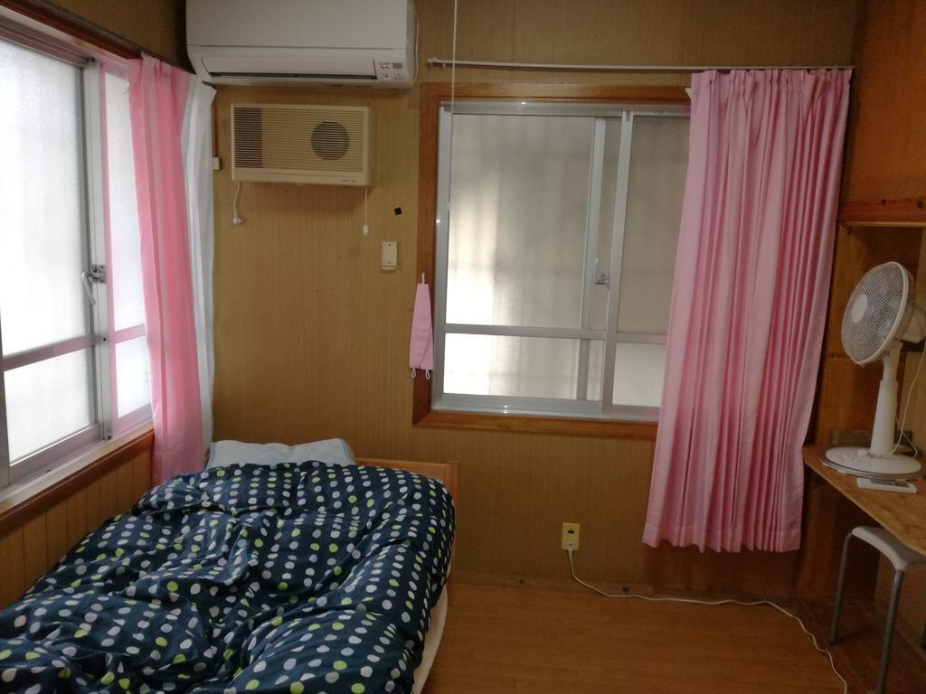 Koza Share House Hotel Okinawa Exterior foto