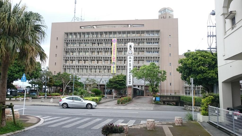Koza Share House Hotel Okinawa Exterior foto